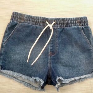 CELEBRITY PINK DENIM SHORTS sz-M FRAYED LEGS MED WASH